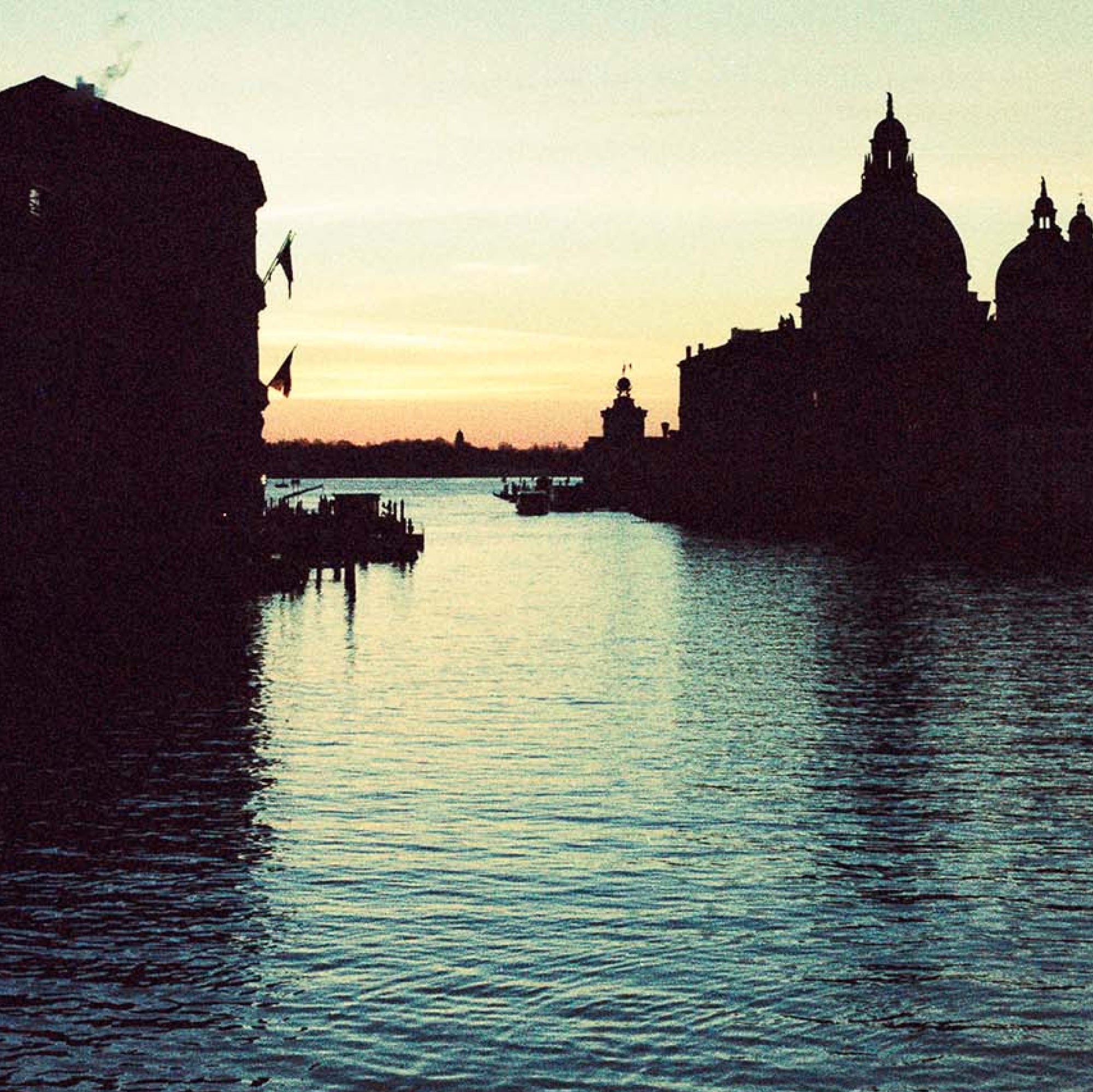 Ilford Ilfocolor 400 Plus Vintage tone