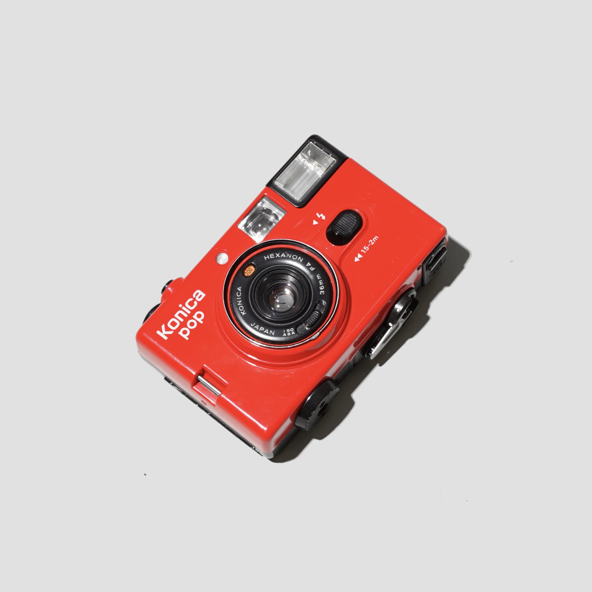 Konica Pop Red