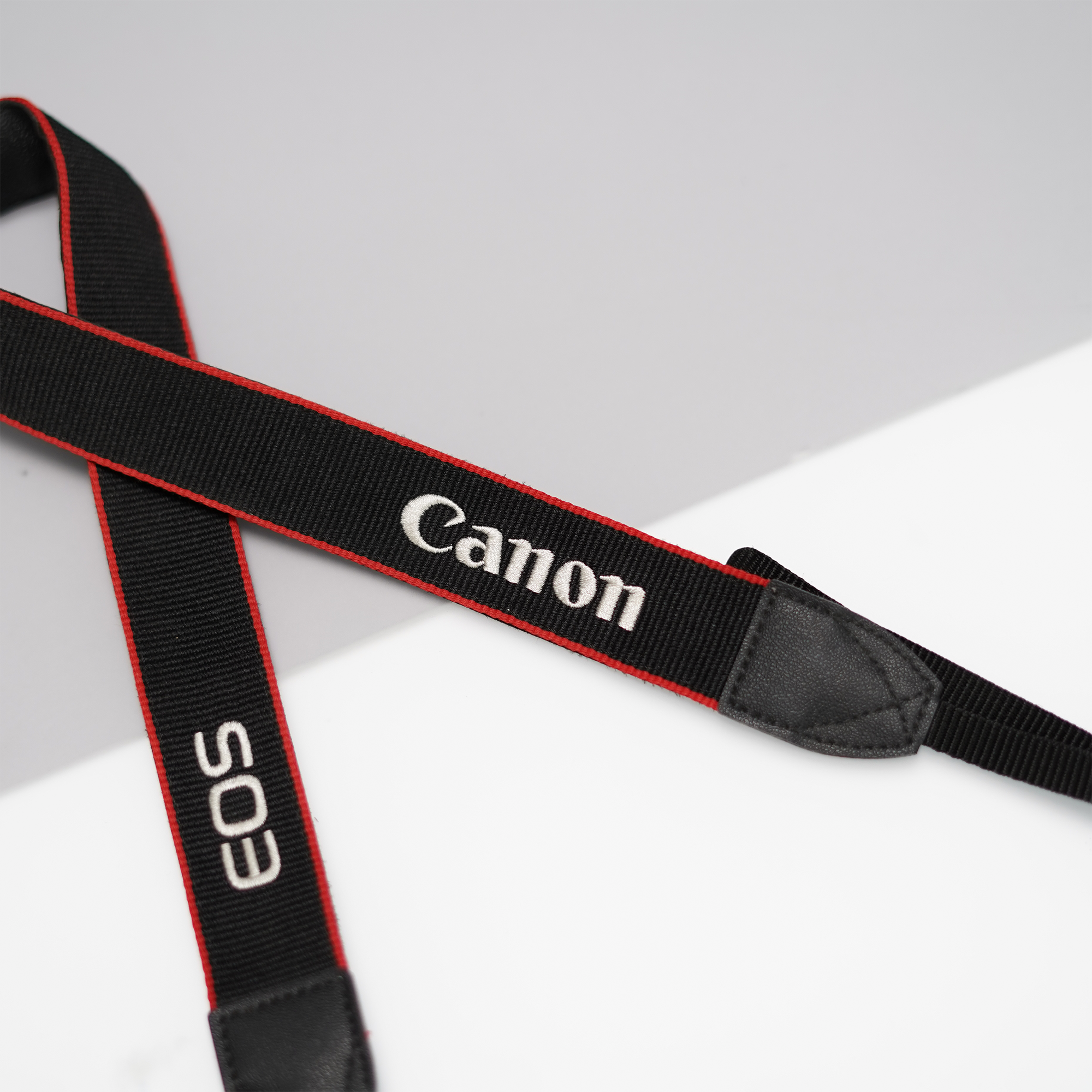 Canon original strap black