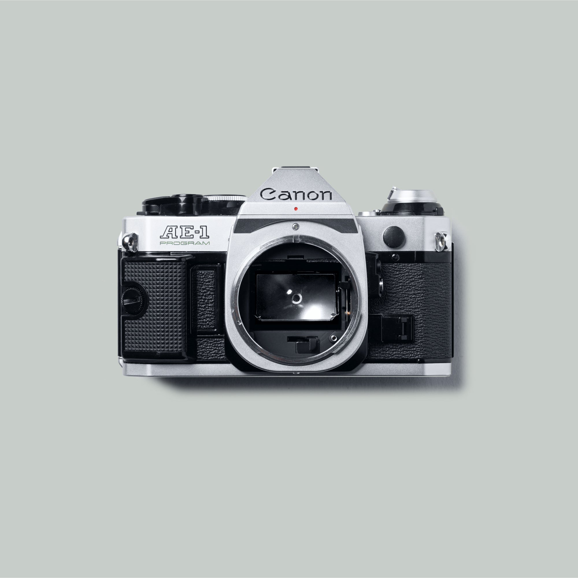 Buy Canon AE-1 Program now at Analogue Amsterdam