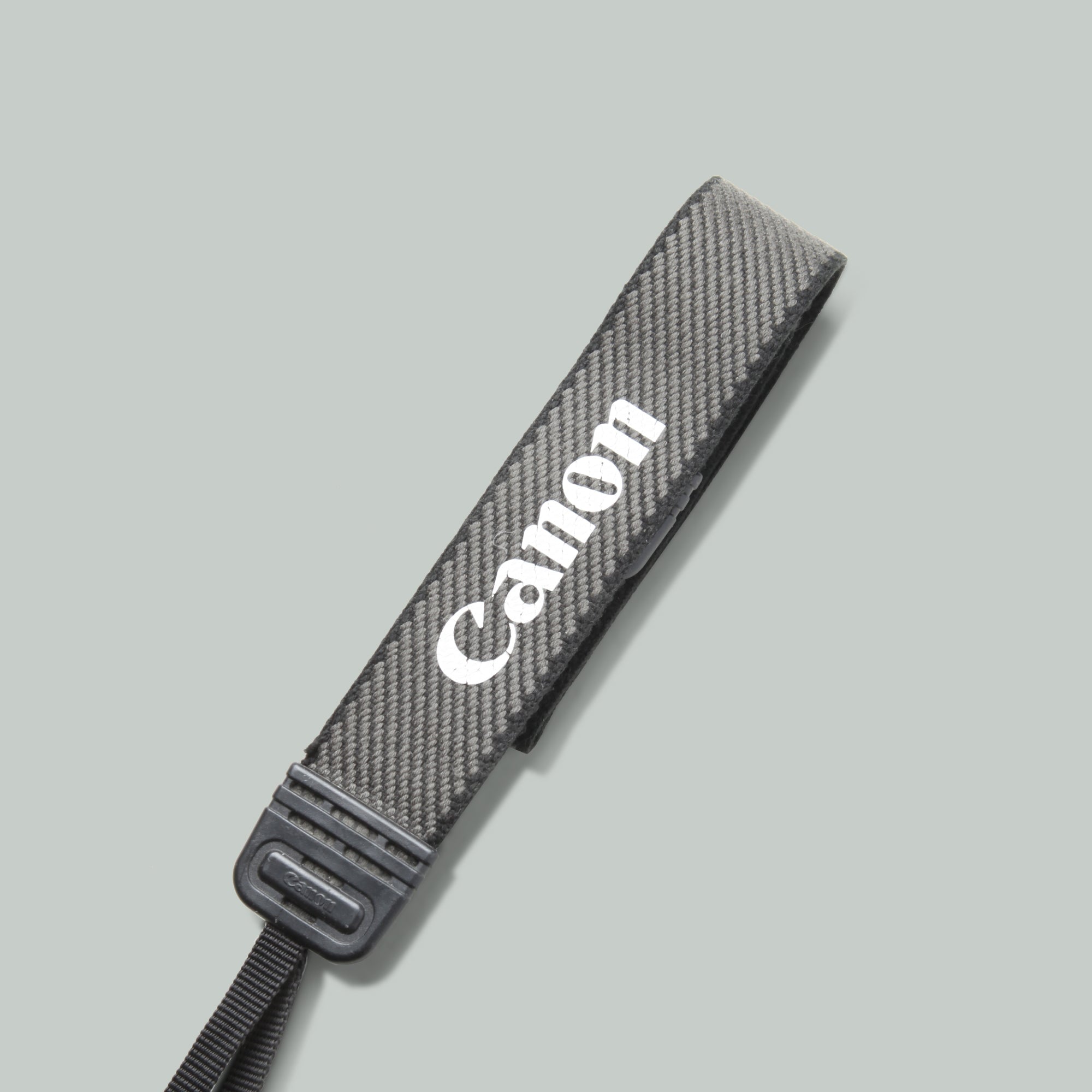 Buy Canon EOS strap now at Analogue Amsterdam