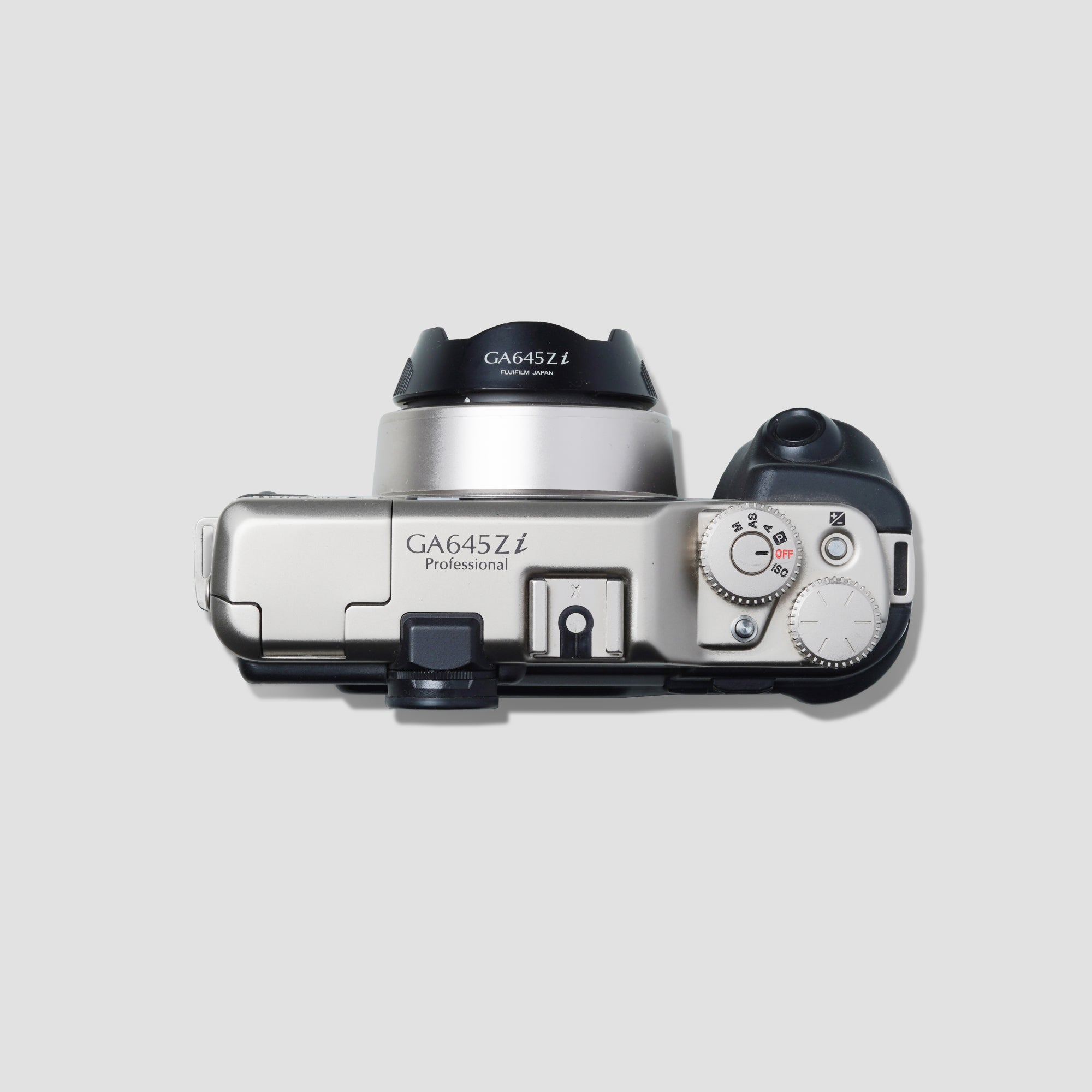 Buy Fujifilm GA645Zi Professional now at Analogue Amsterdam