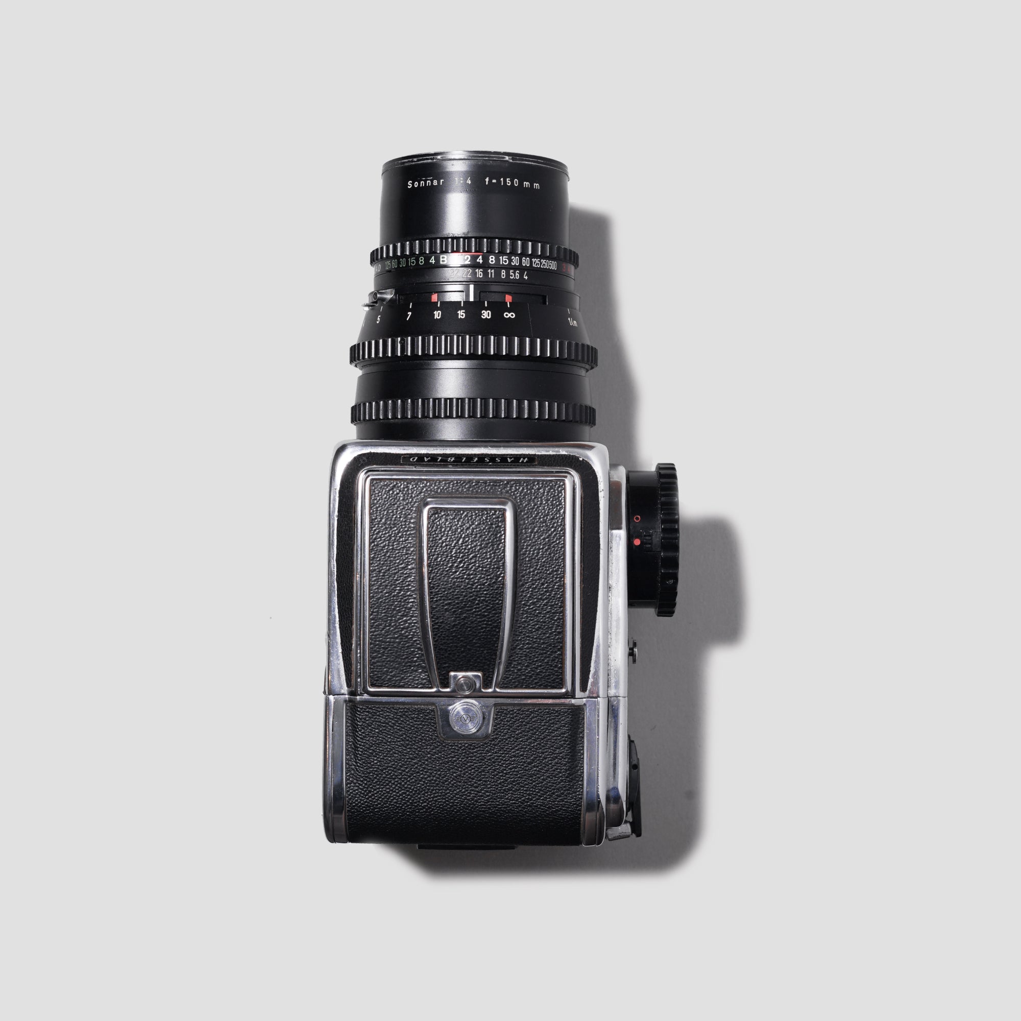 Buy Hasselblad 500 C + Sonnar 150mm f4 now at Analogue Amsterdam