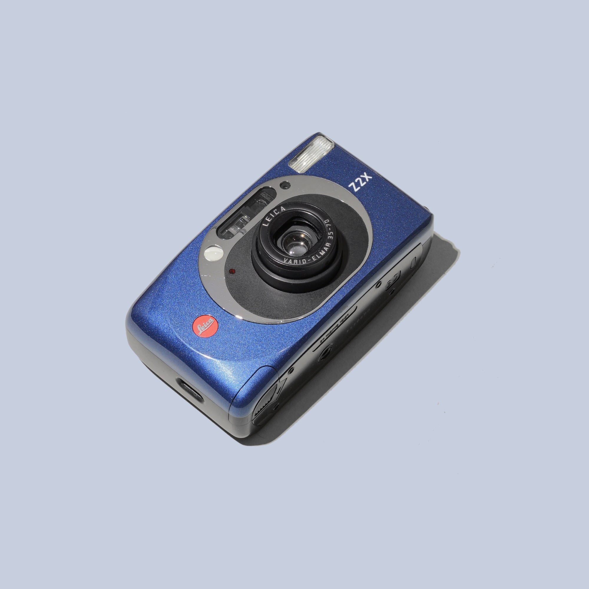 Buy Leica Z2X Blue now at Analogue Amsterdam