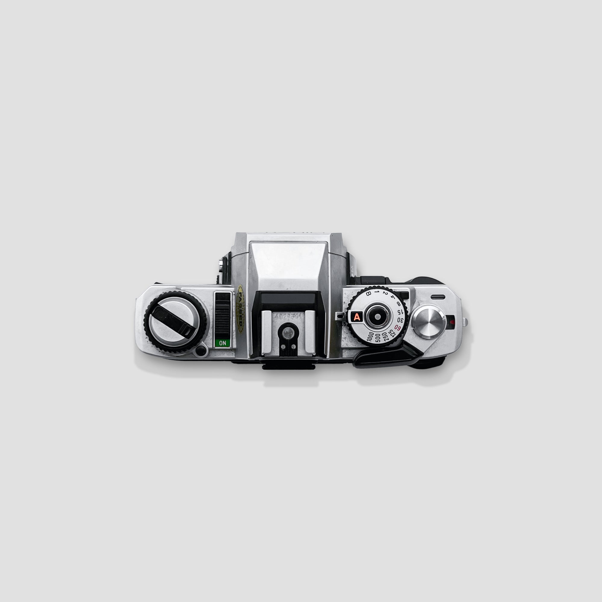 Minolta X-500 35mm SLR Camera | Analogue Amsterdam – Analogue Shop