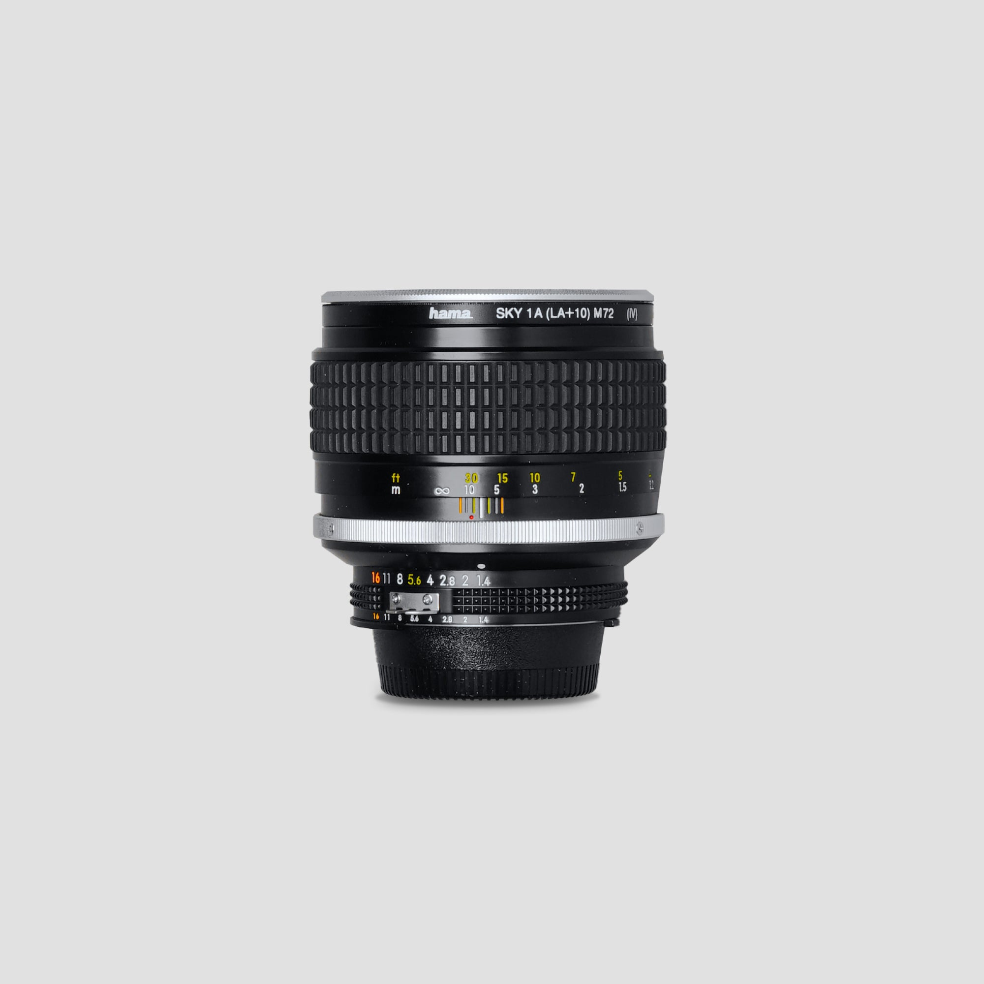 Buy Nikon Nikkor 85mm F/1.4 now at Analogue Amsterdam