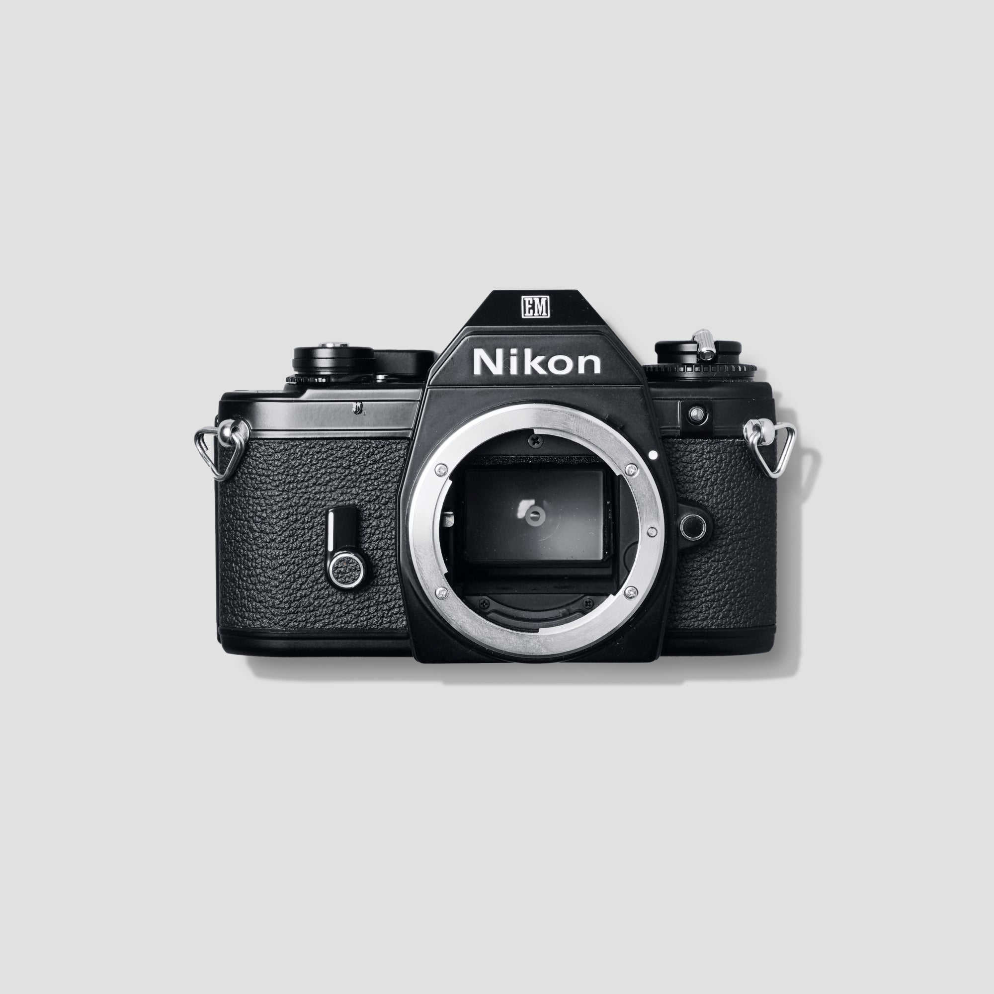 Nikon EM