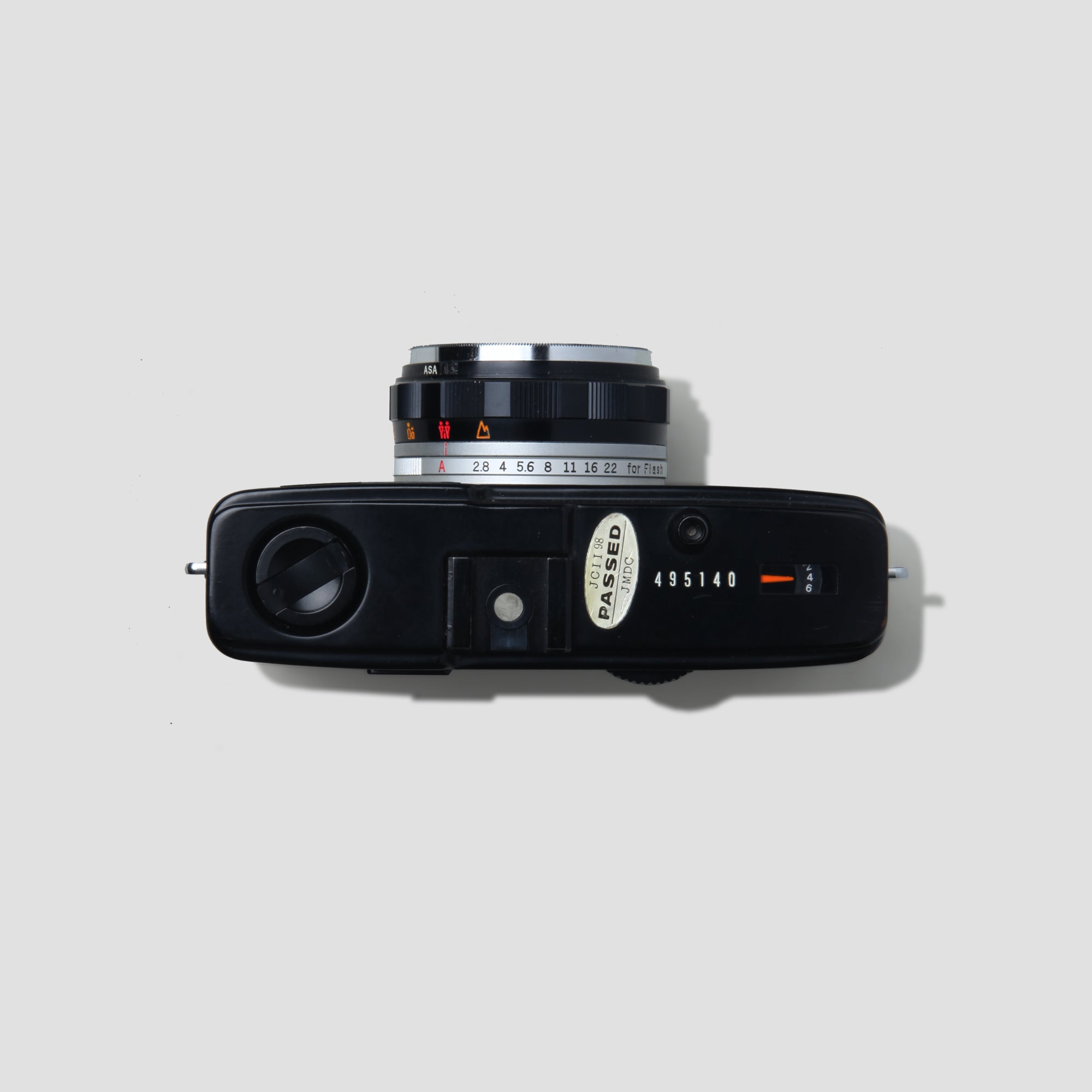 Buy Olympus Trip 35 Black now at Analogue Amsterdam