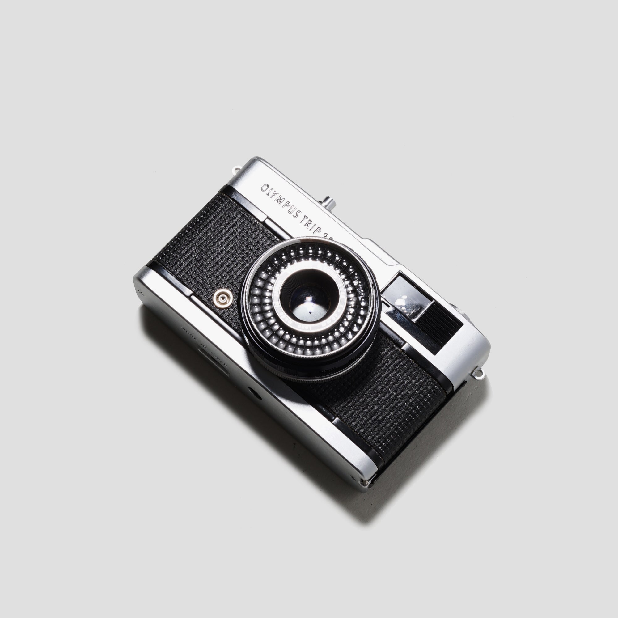 OLYMPUS TRIP 35 ブラックペイント Olympus Trip 35 Compact Camera | Analogue Amsterdam – Analogue Shop