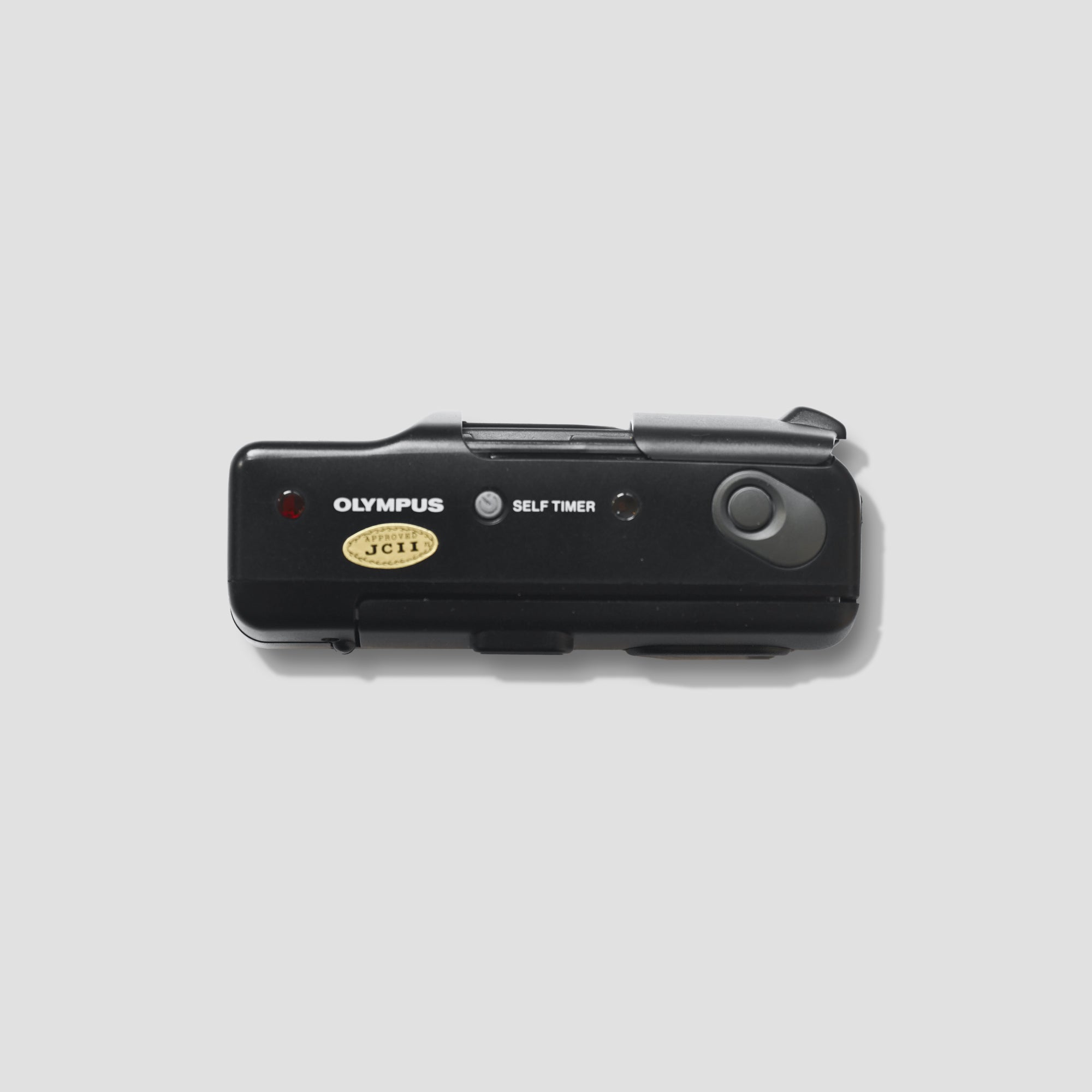 完動品◆極美品◇青が綺麗に写る◆昭和レトロ◇人気機種OLYMPUS AM-100 完動品 ❁ OLYMPUS AM-100 フィルムカメラ